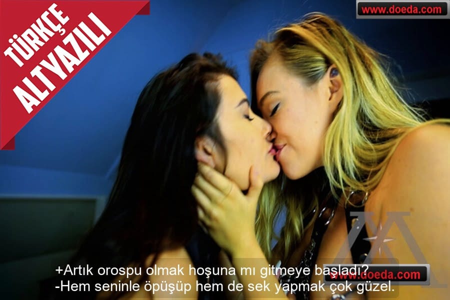 Mistik Güçleri Olan Kızlar Pizza Getiren Kuryeyi Etkisiz Hale Getirip Seks İçin Kullandılar